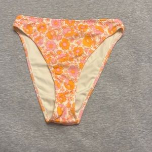 NWOT Triangl bikini bottoms size medium Rhian neon pop